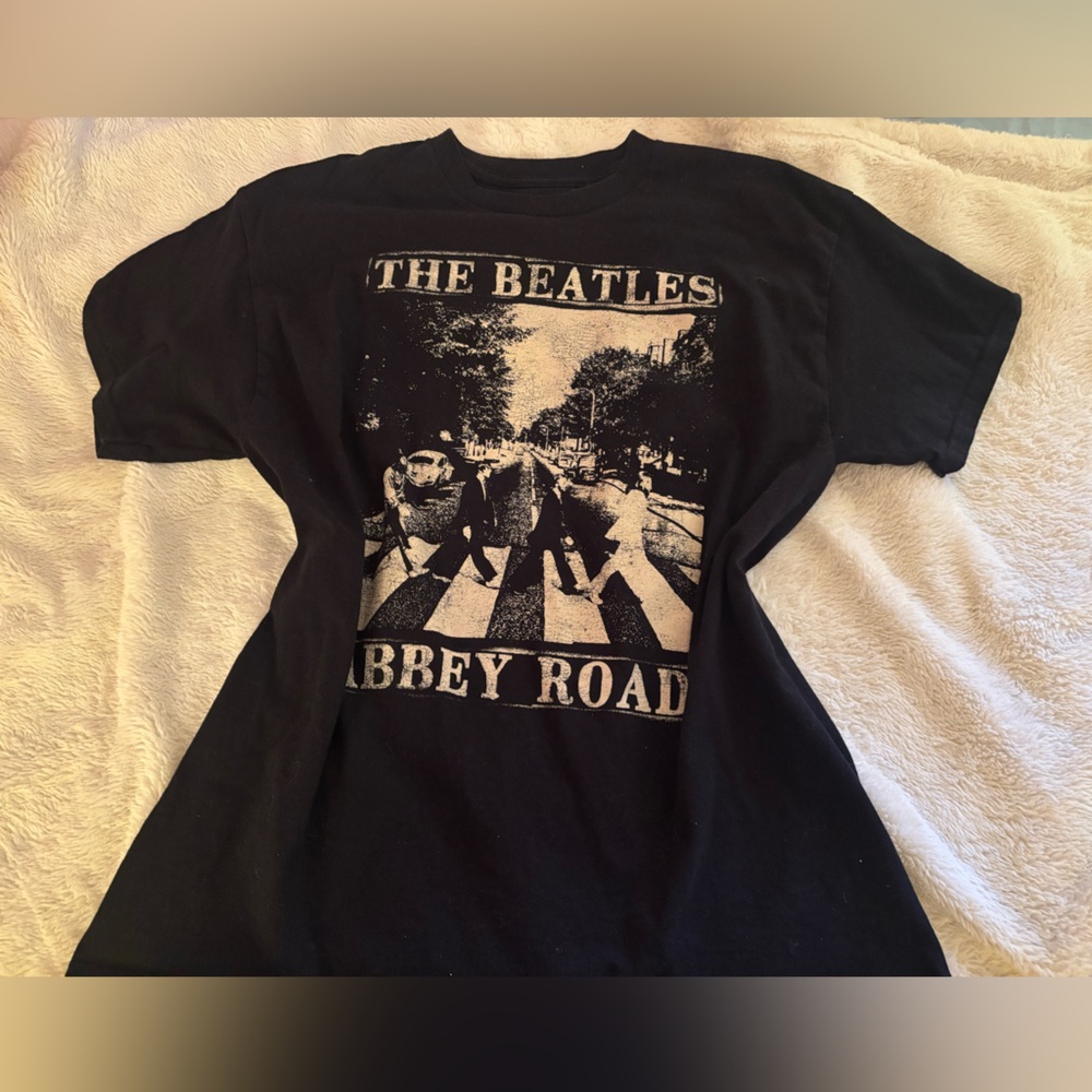 The Beatles Abbey Road Graphic-Tee; Unisex 🎬